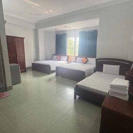 Khach San Thanh Hong Ho Chi Minh-staden Exteriör bild