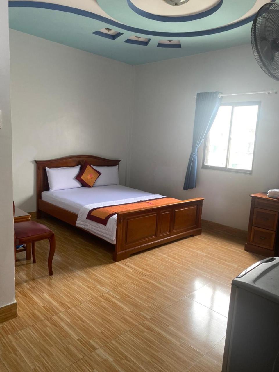 Khach San Thanh Hong Ho Chi Minh-staden Exteriör bild